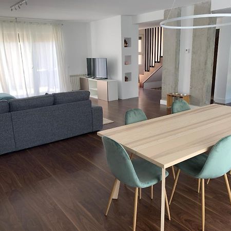 Chalet Con Piscina Privada A 25 Min De Madrid Arroyomolinos Luaran gambar