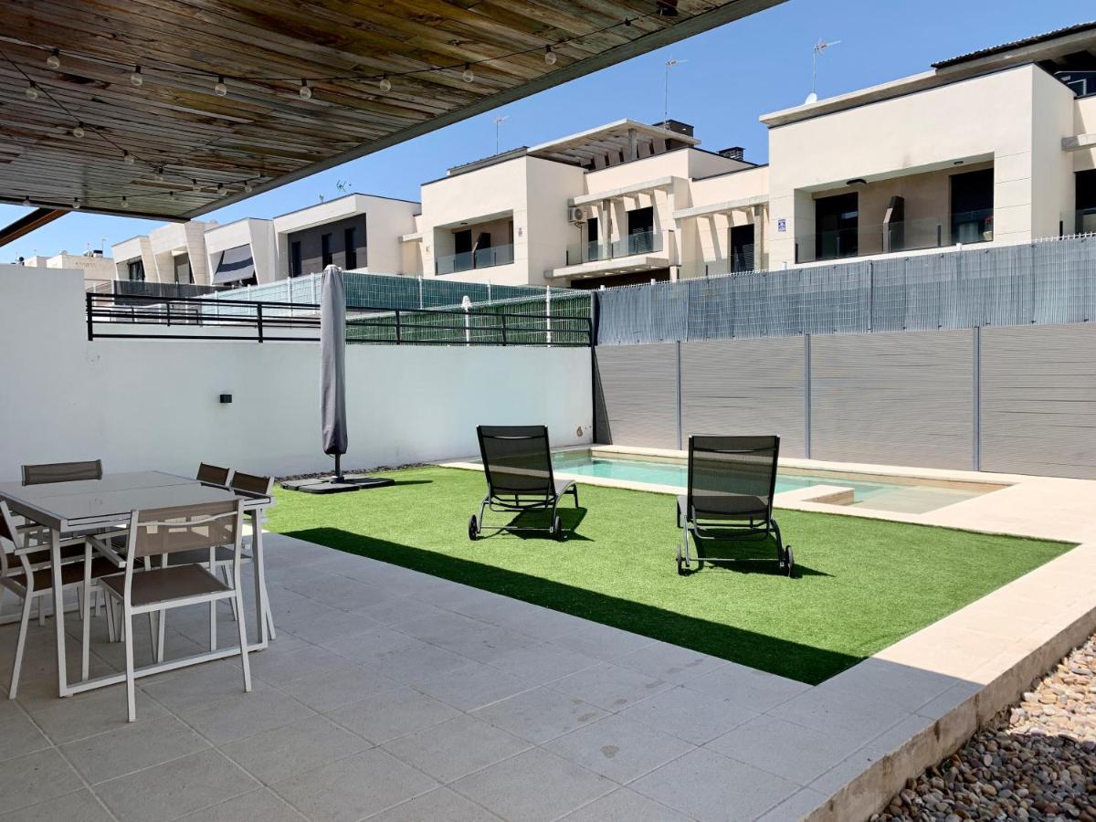 Chalet Con Piscina Privada A 25 Min De Madrid Arroyomolinos Luaran gambar