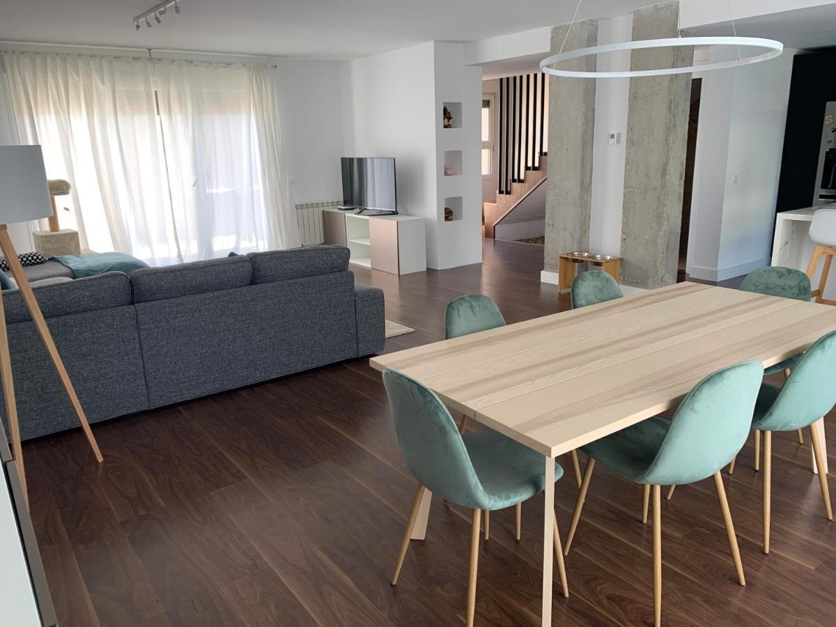 Chalet Con Piscina Privada A 25 Min De Madrid Arroyomolinos Luaran gambar