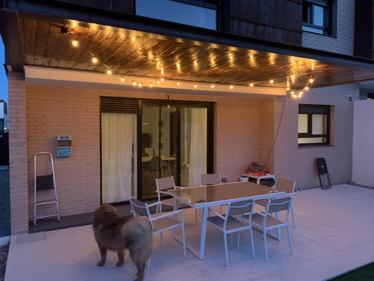 Chalet Con Piscina Privada A 25 Min De Madrid Arroyomolinos Luaran gambar