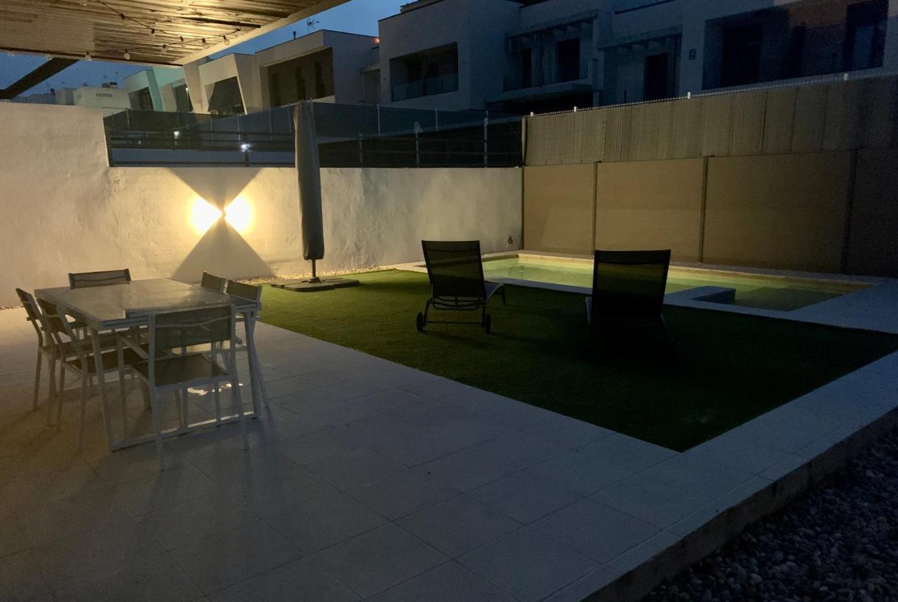 Chalet Con Piscina Privada A 25 Min De Madrid Arroyomolinos Luaran gambar